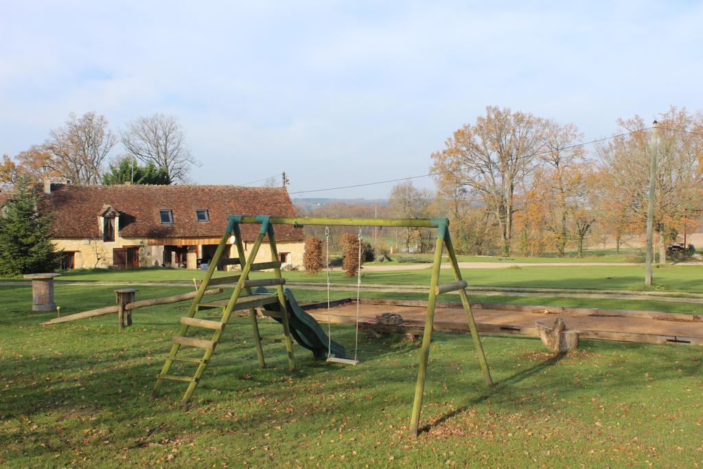 Gites A L'Ombre Des Chenes Chateauvieux  Luaran gambar